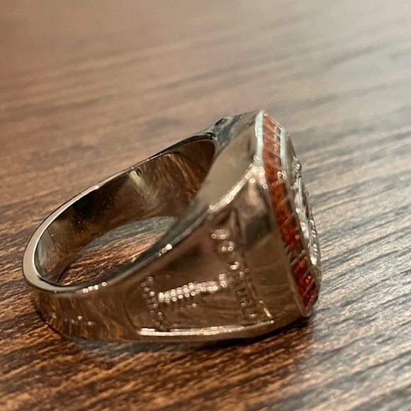 Anaheim Ducks Molson Stanley Cup Rings - Picture 4 of 4